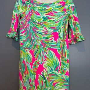 Lilly Pulitzer - Girls 8-10, Vibrant Pink and Green Patterned Dress 3/4 Sleeves
